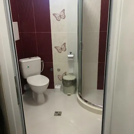Апартамент “Рая” Apartman Pomorie