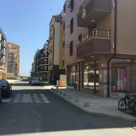 Апартамент “Рая” * Pomorie